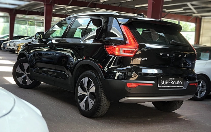 Volvo XC 40 cena 124900 przebieg: 63000, rok produkcji 2020 z Golub-Dobrzyń małe 667